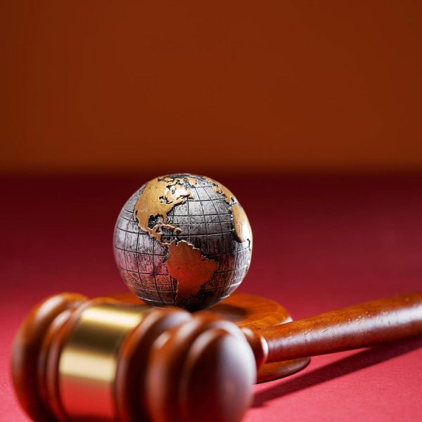 اعتبار رأی کیفری خارجی در هنگام صدور قرار منع تعقیب